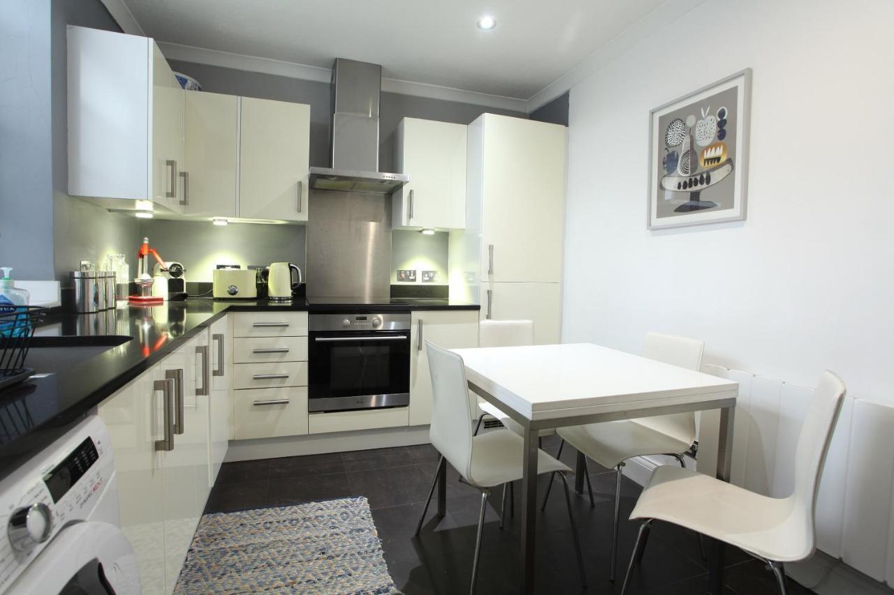 דירות לונדון Walk To Notting Hill /Paddington 1 B/R With Patio מראה חיצוני תמונה